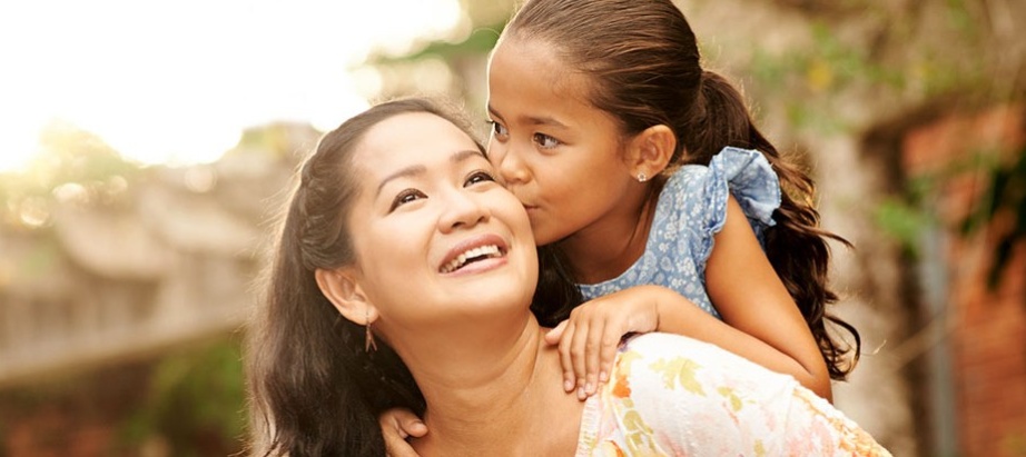 mother daughter embrace
